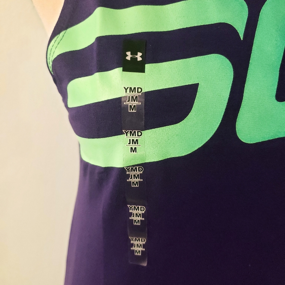 Under Armour Tank - Picture 2 of 3